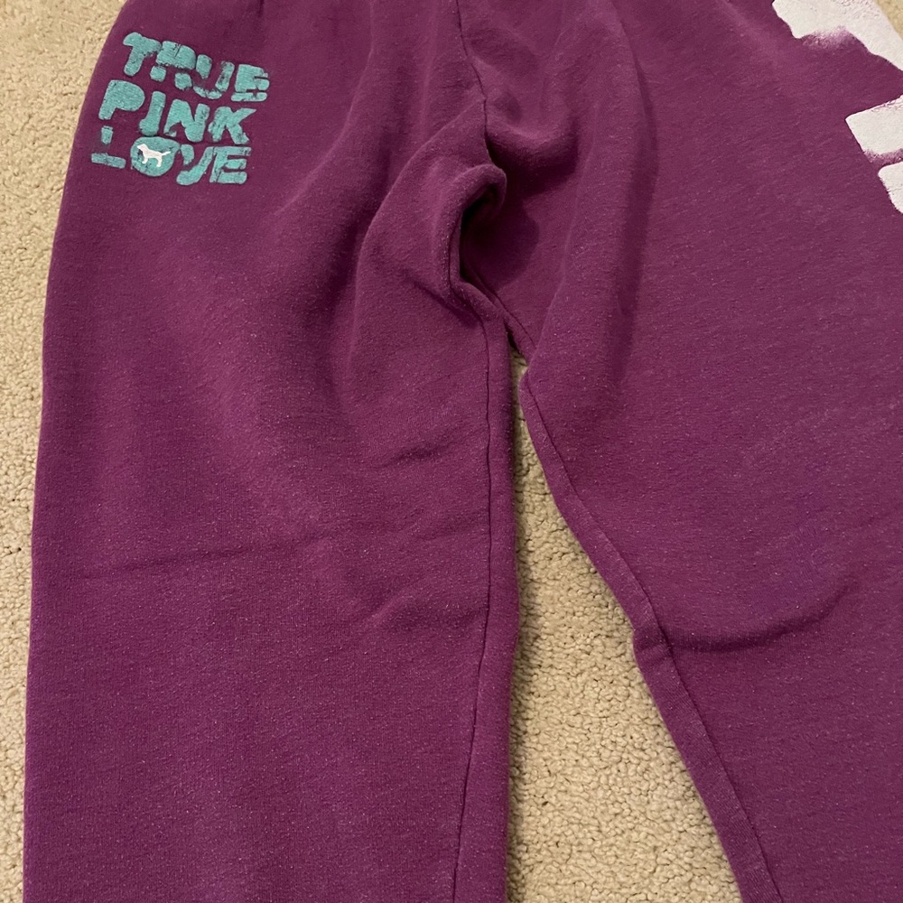 Victoria’s Secret PINK purple sweatpants size XS - Picture 3 of 4